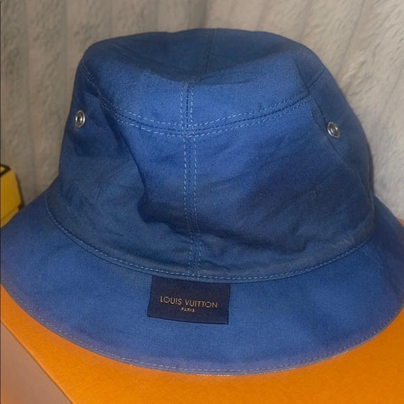 Authentic Louis Vuitton Blue Monogram Bucket Hat with Receipt - Picture 6 of 8